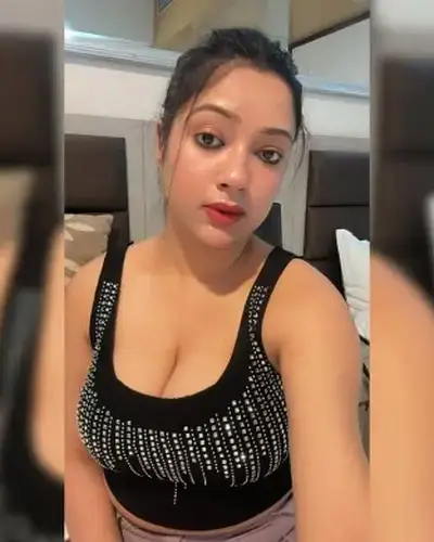 Call Girls Service Sarenga